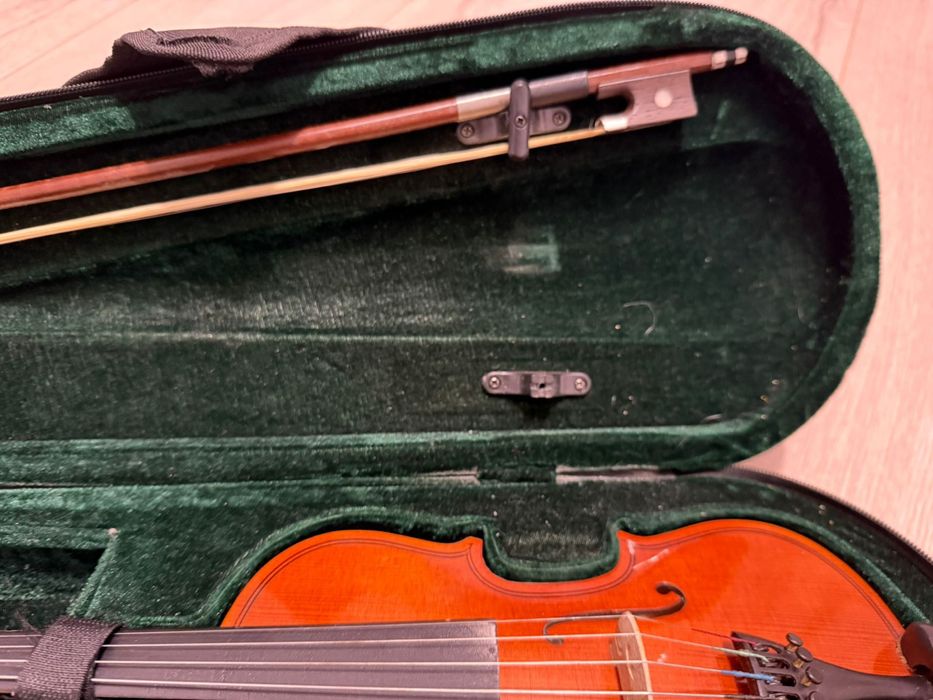 Б/у скрипка. 1/16