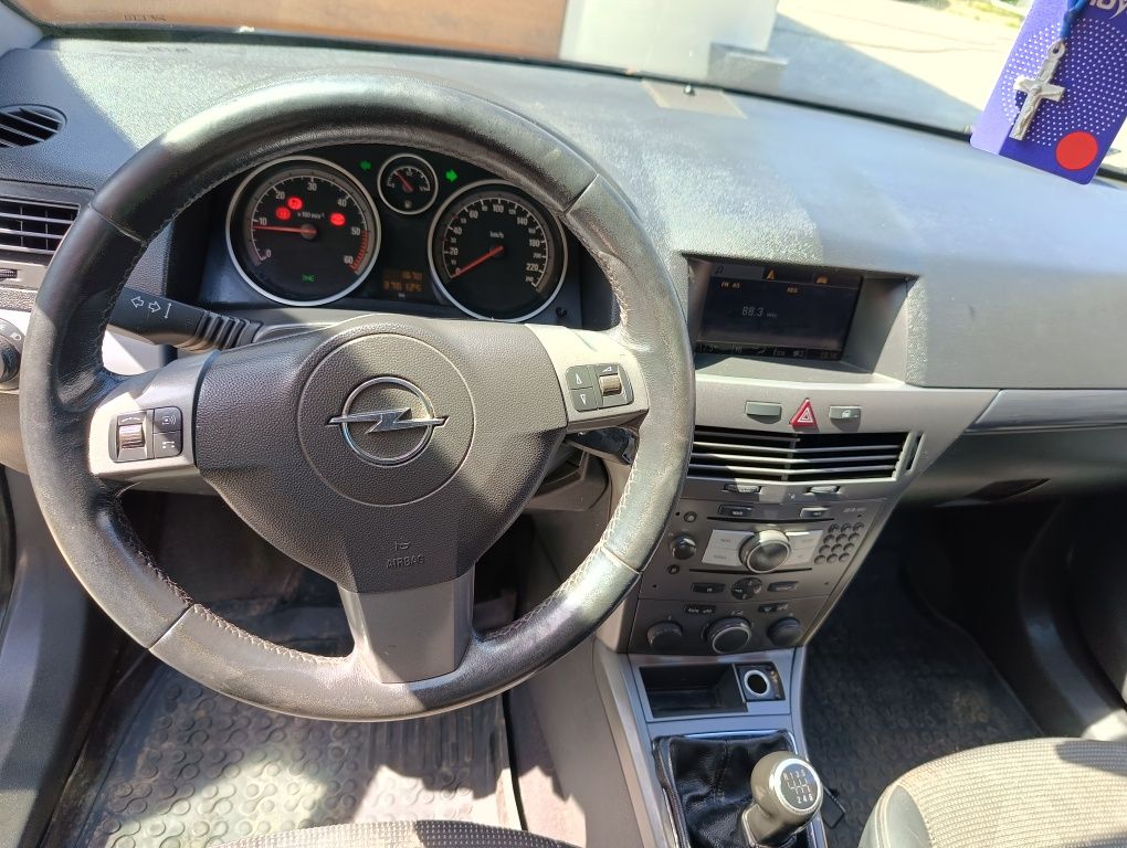 Opel Astra 1.9cdti