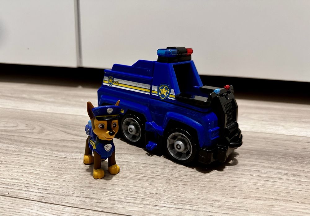 Auto autko psi patrol Chase z figurką