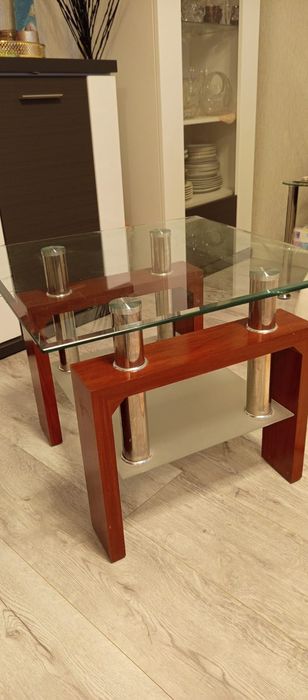 Stolik kawowy kwadratowy