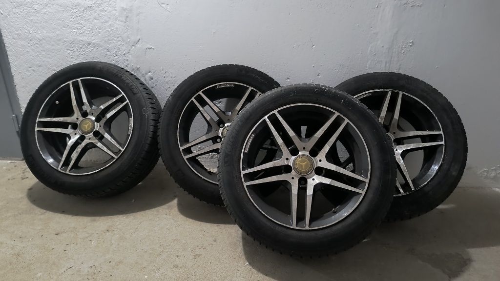 Sprzedam 4 Alufelgi AMG 16x7.5 C-klasa