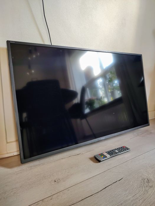 SmartTV Sharp 4K UHD 40” Harman/Kardon(Świetny stan)