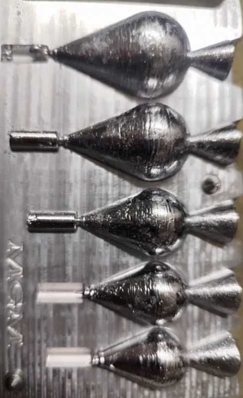 Moldes Chumbadas