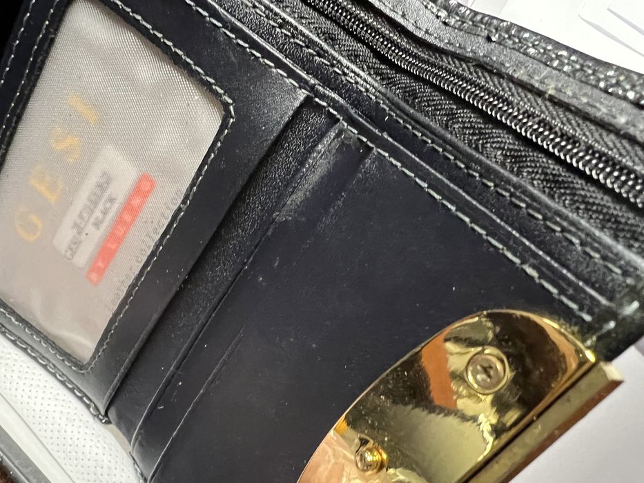 Portfel skórzany nowy 13cm/ 8 cm