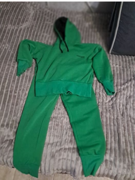 Продам  костюмчик  на флісі