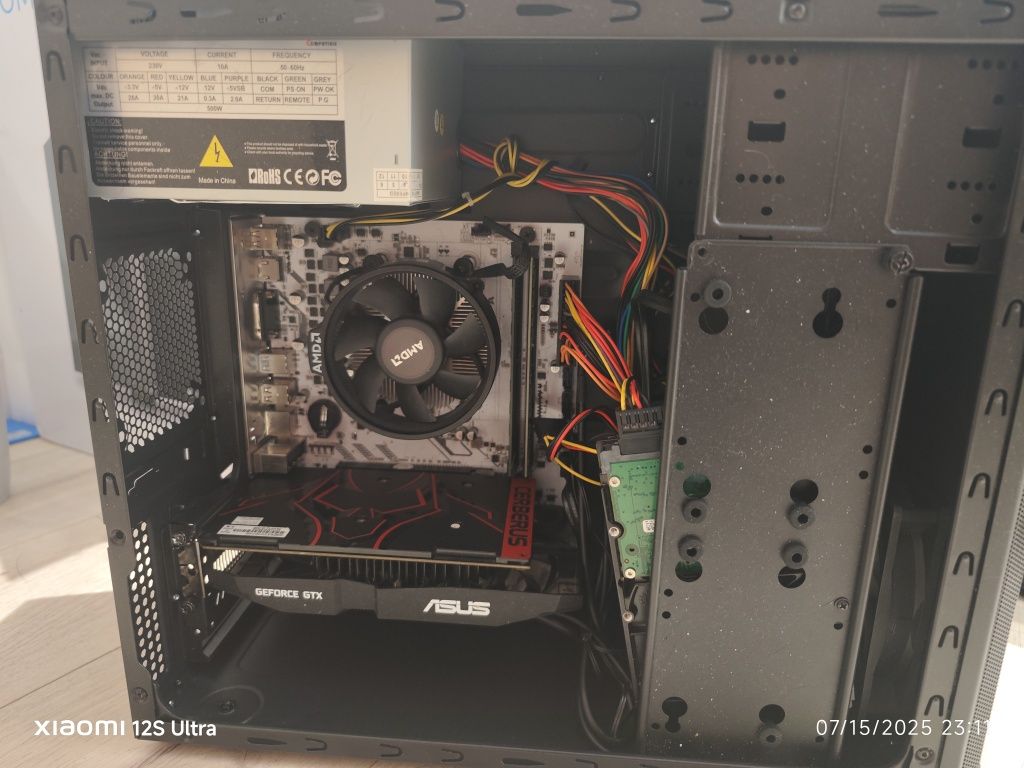 Gamingowy Komputer Micro-ATX Maly Gaming Computer PC