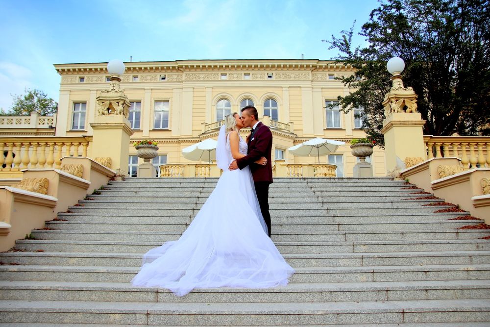 Foto&Film / fotograf kamerzysta na ślub / wesele / chrzciny / urodziny