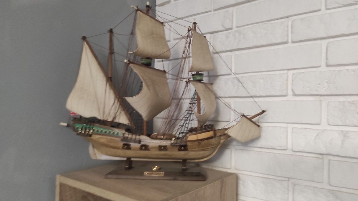 Model statku Mayflower vintage