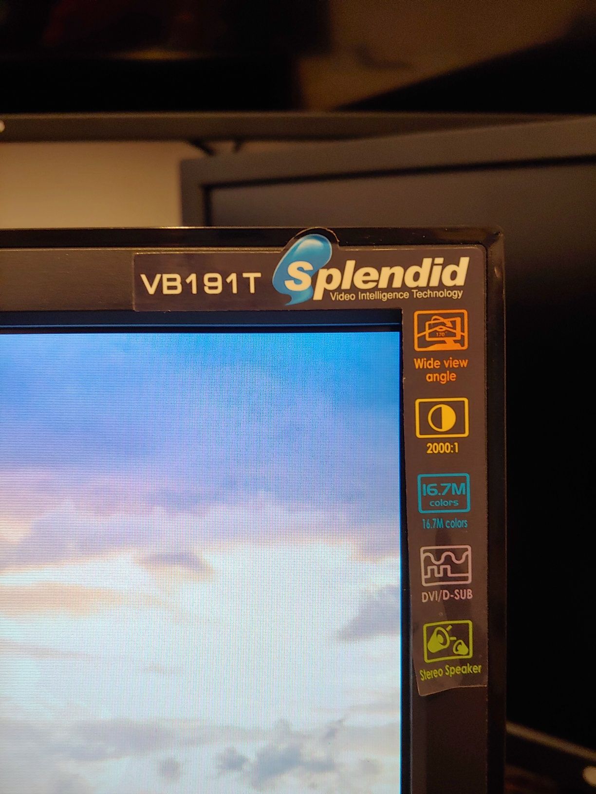 Monitor 19" malo uzywany ASUS VB191 mozliwosc wysyłki