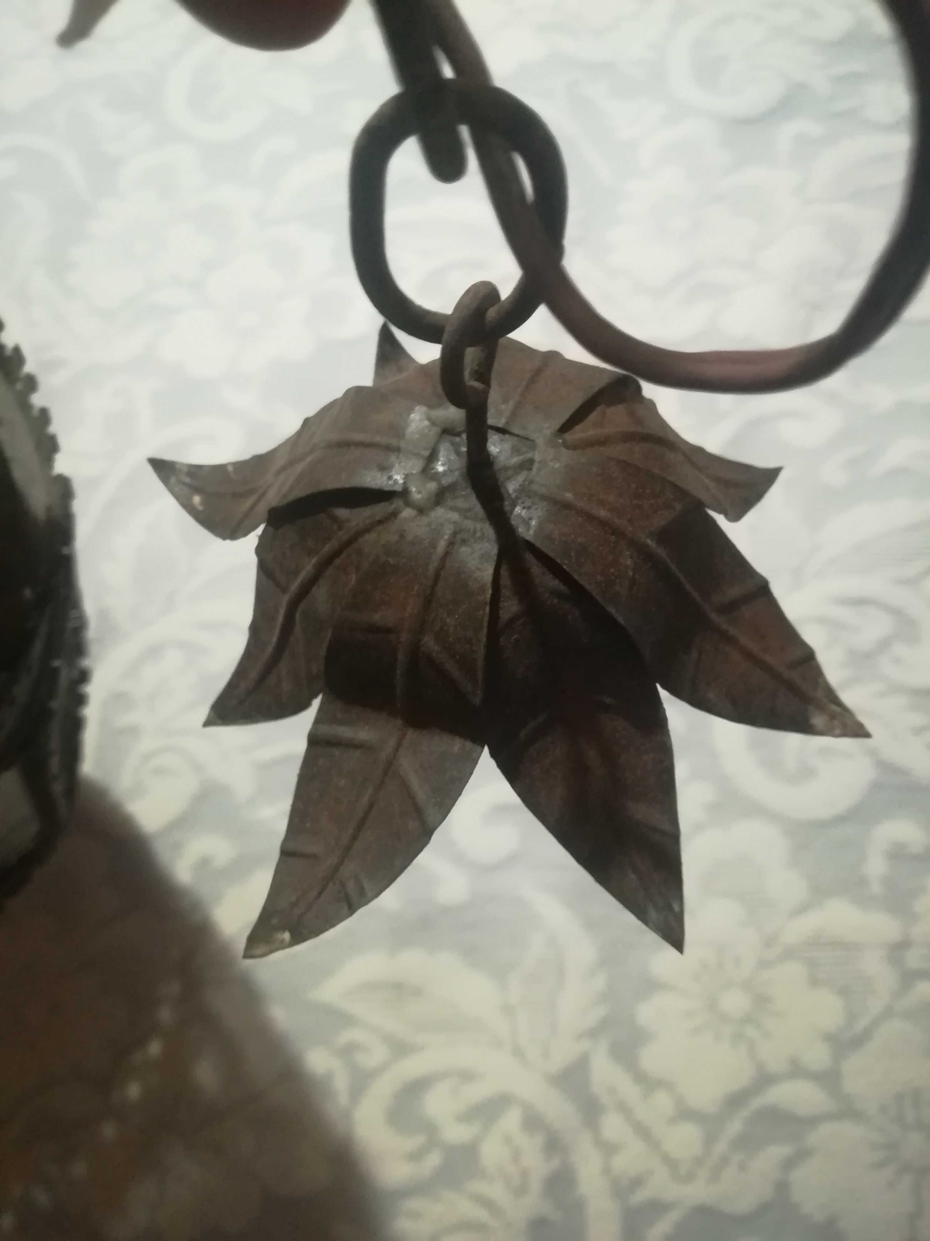 Candeeiro lanterna de teto antigo em metal e vidro 64cm de comprimento
