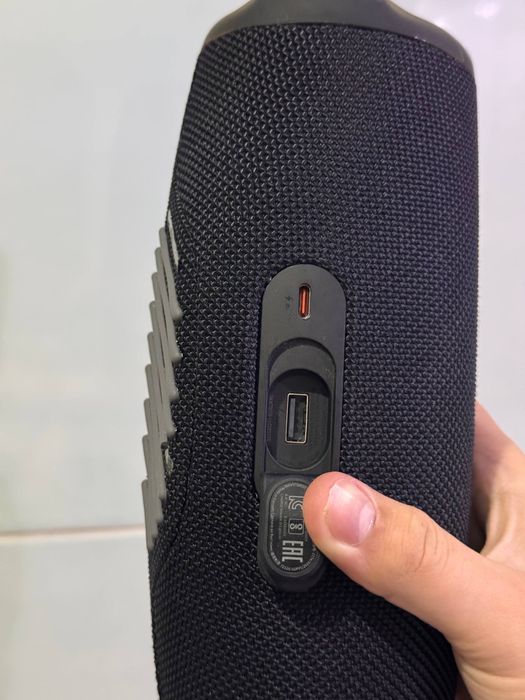 JBL Charge 5 Оригінальна чорна