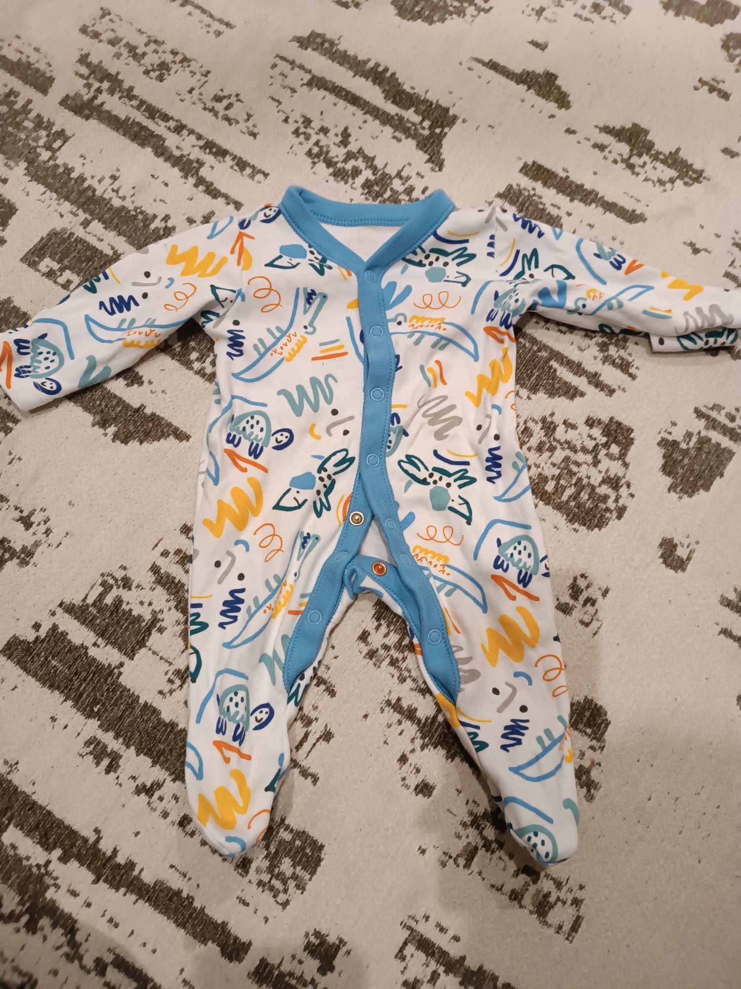 Pajacyk niemowlęcy piżamka 56 nutmeg