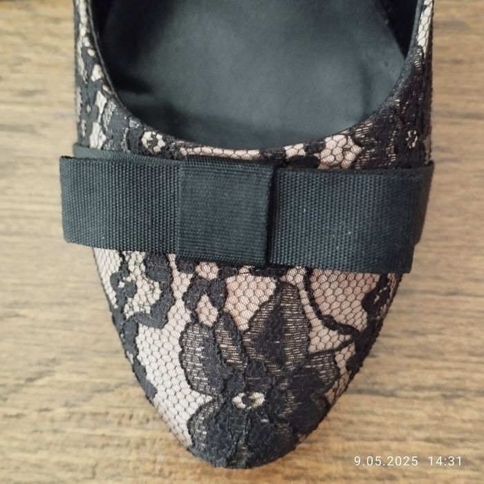 Buty na obcasie 36