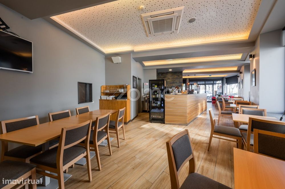 Loja c/ 137m2 na Avenida da Liberdade, Braga