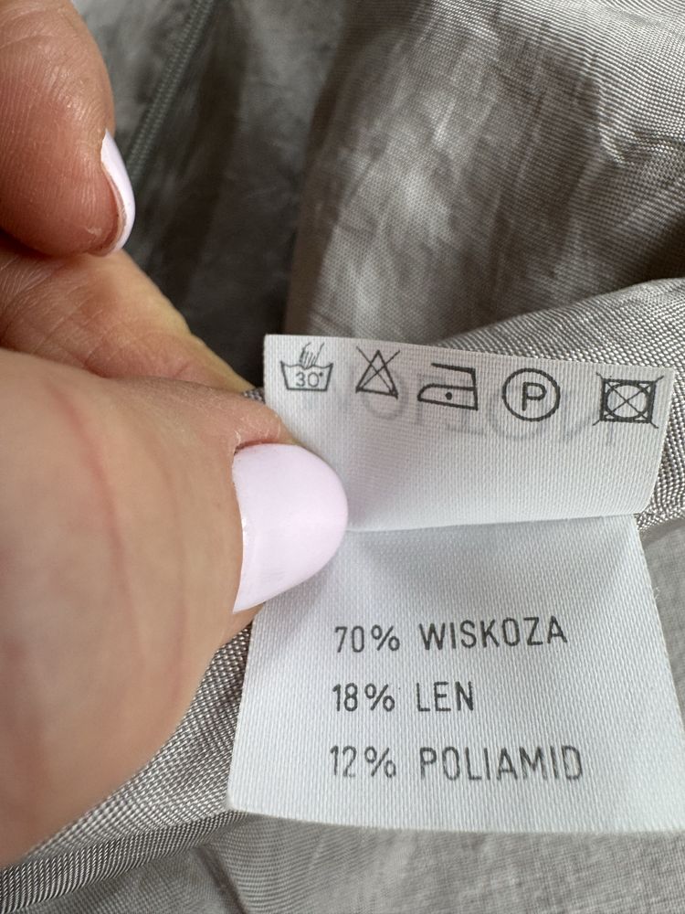 Dluga sukienka  Molton
