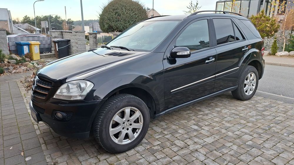 Mercedes-Benz ML 320 CDI Salon Polska