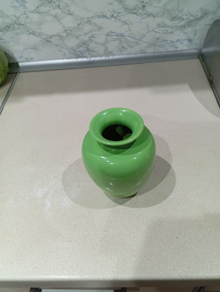 Zielony wazon vintage