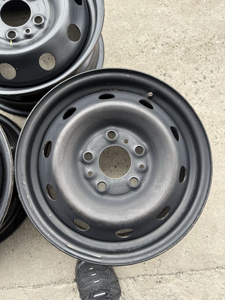 Диски 15 5.118 ЕТ68 6jx15H2 Paugeot Boxer