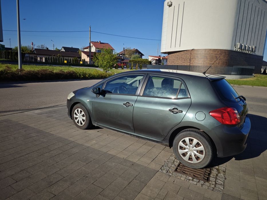 Sprzedam samochód Toyota Auris