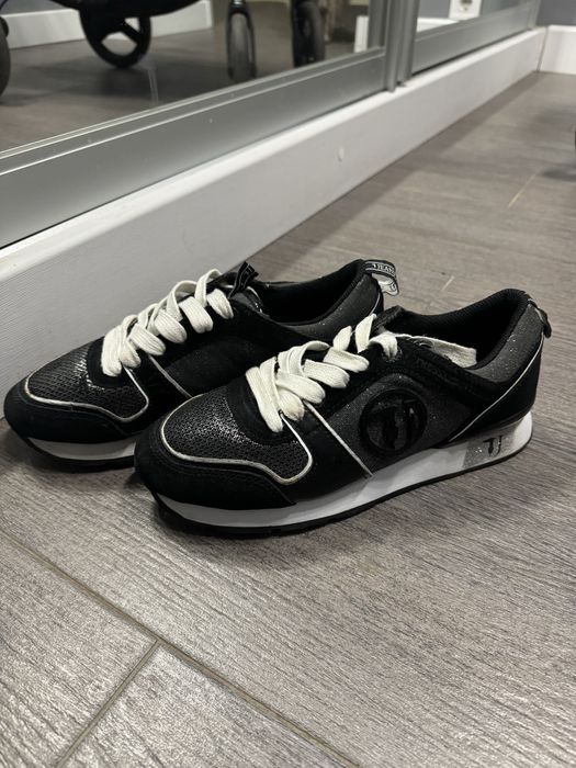 Сникерсы от Trussardi jeans