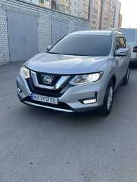 Продам Nissan Rouge