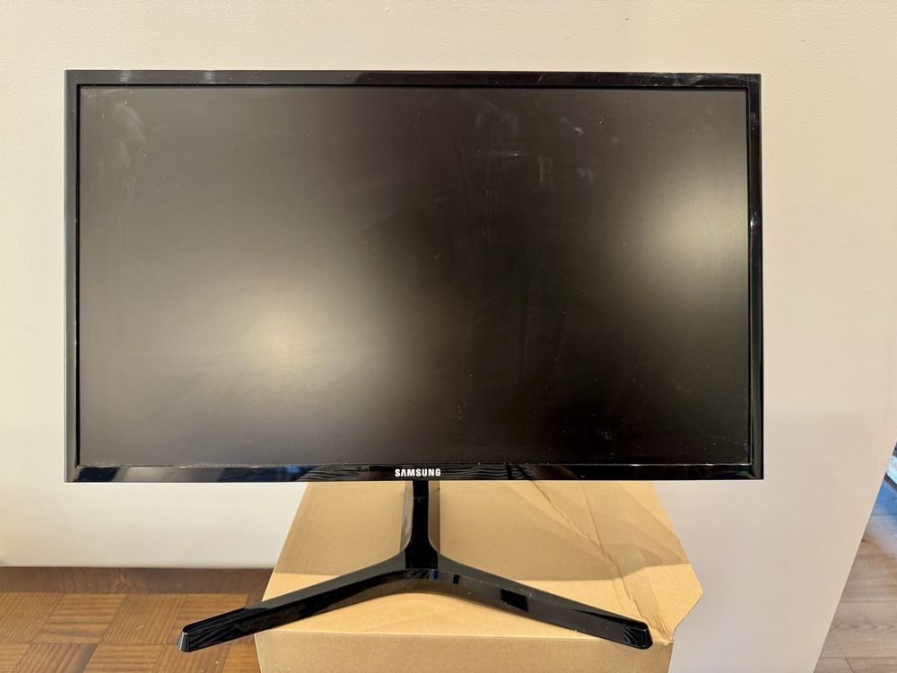 Monitor Samsung 24 cale