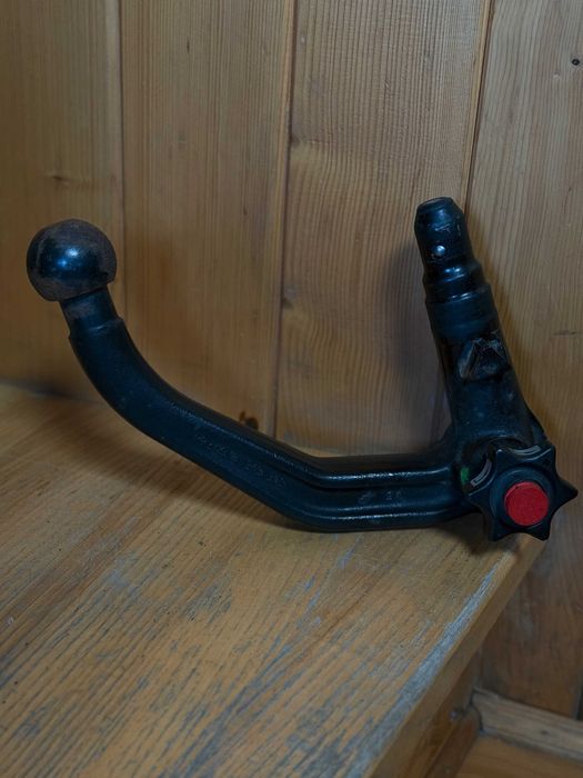 Hak zaczep kula OE Audi A4 B8 kompletny Westfalia wysyłka