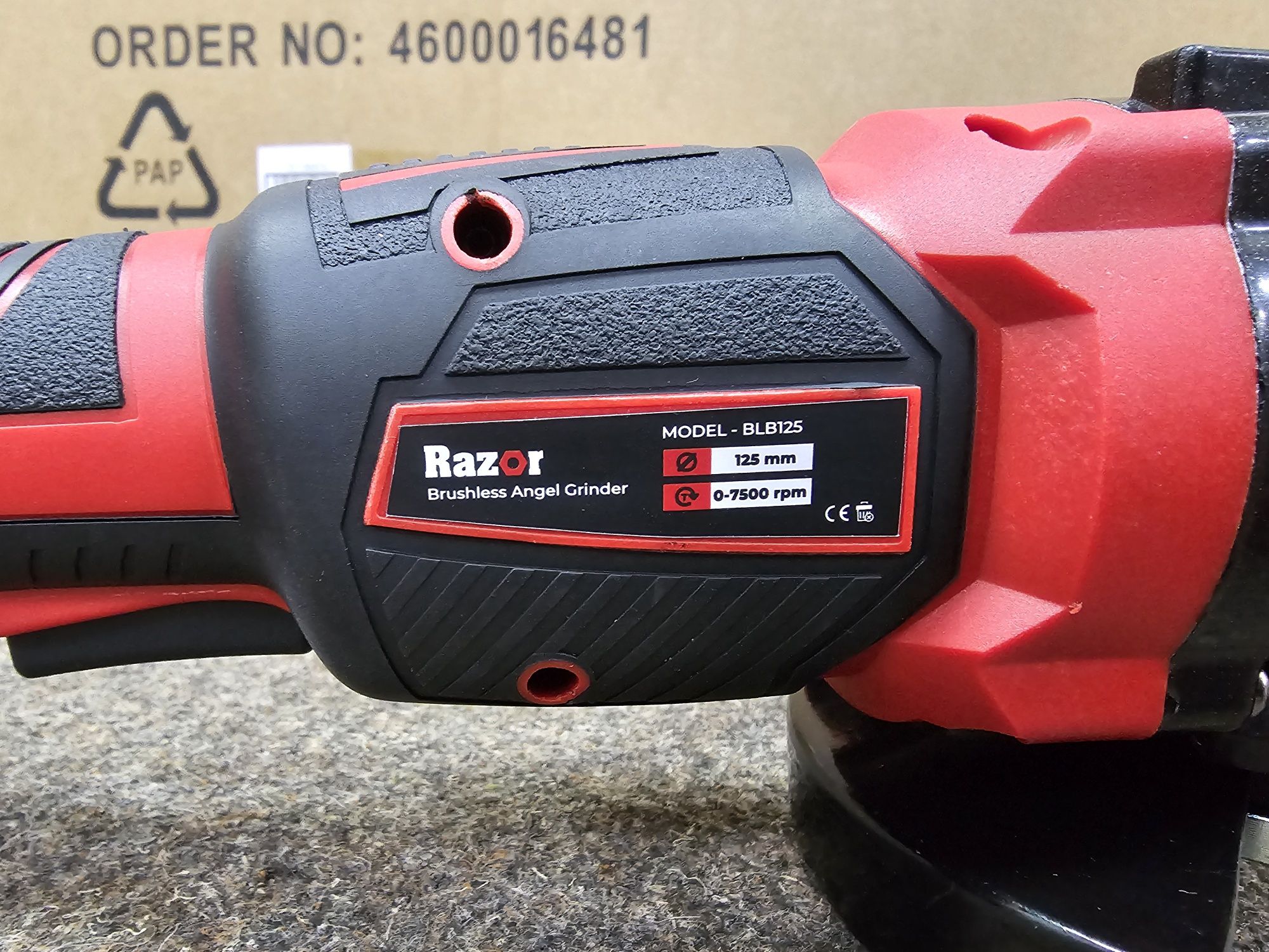 Бесплатная Доставка Болгарка Аккумуляторная  Razor BLB-125Pro