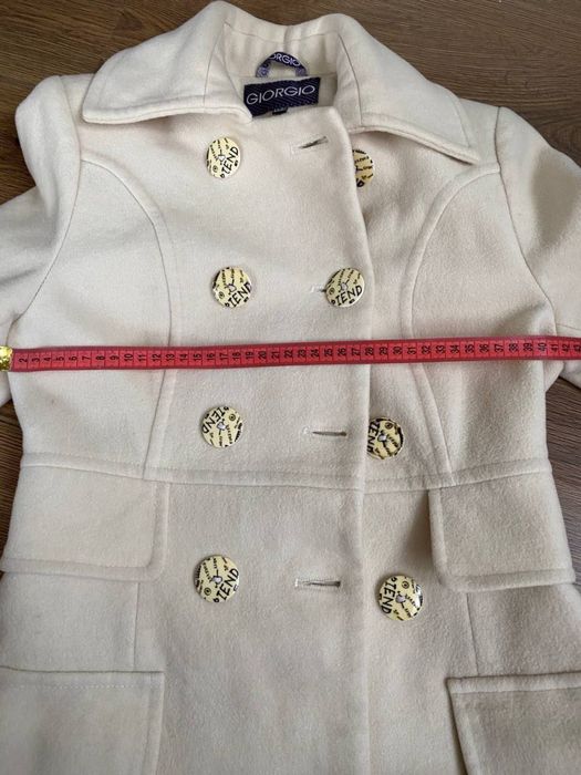 Пальто бежеве пальто нове