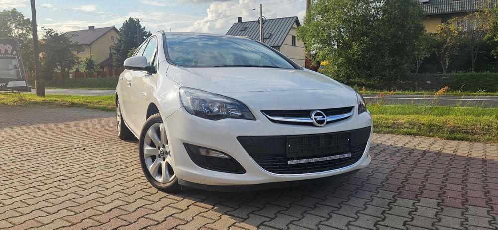 Opel Astra 2015 Opel Astra J Sports Selection / gotowy do rejestracji /