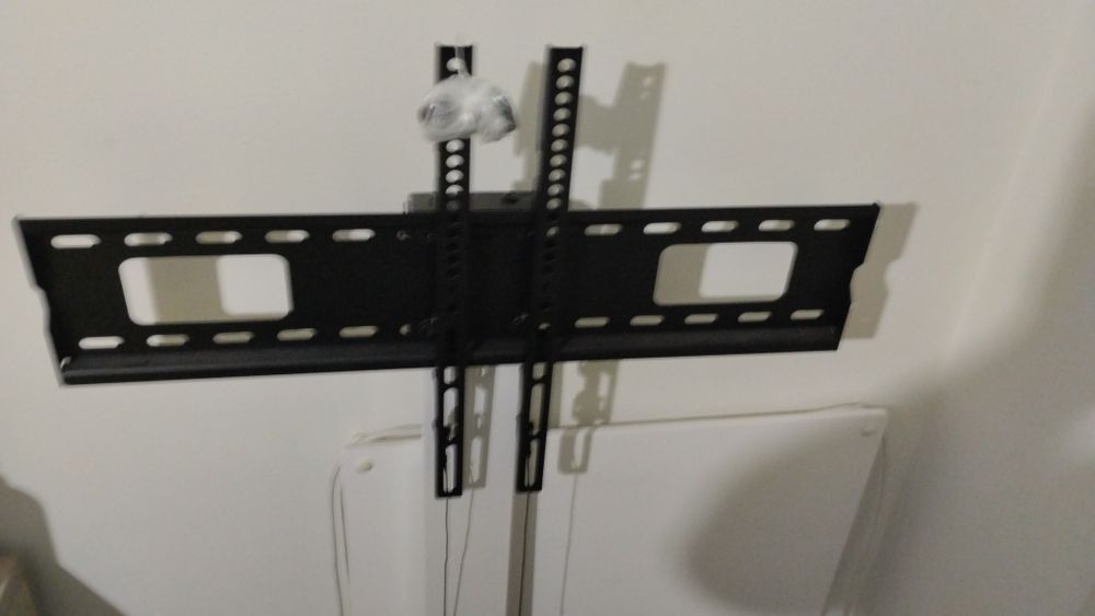 Suporte de chão para TV