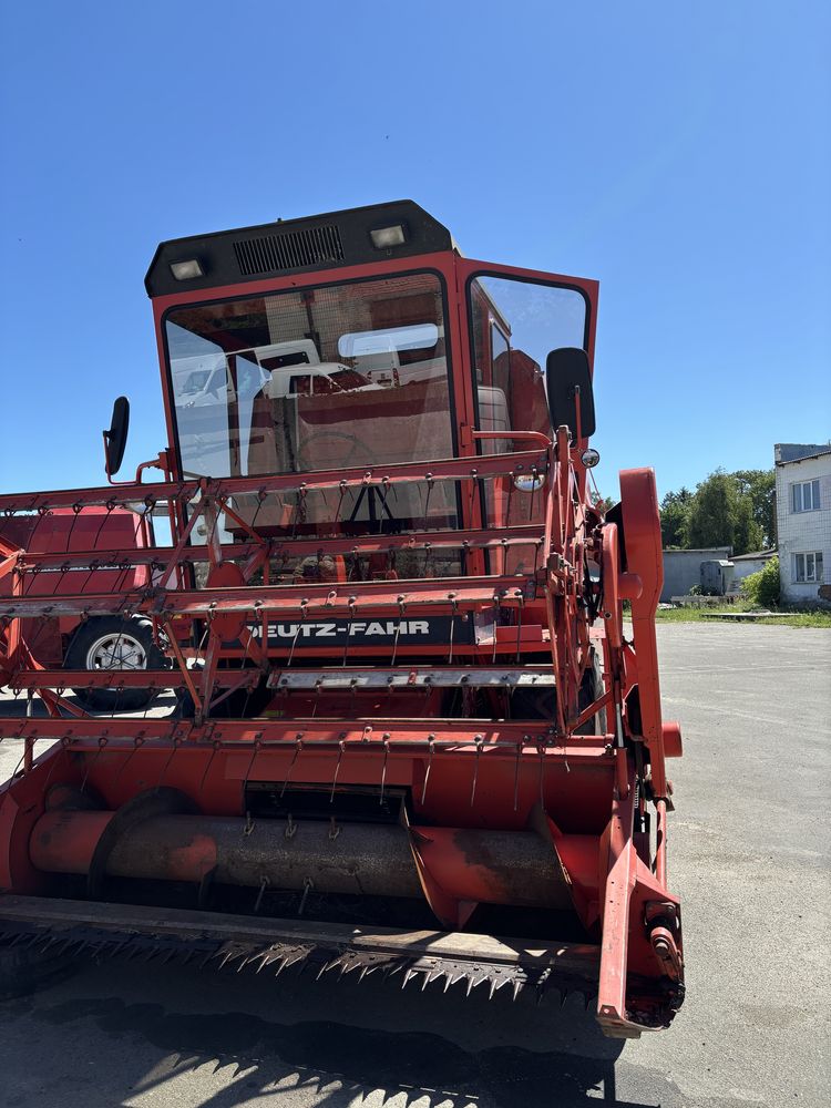Комбайн Deutz-Fahr m770