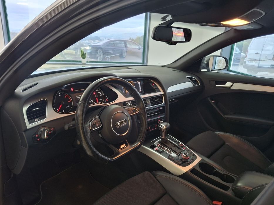 Audi A4 S-line Avant