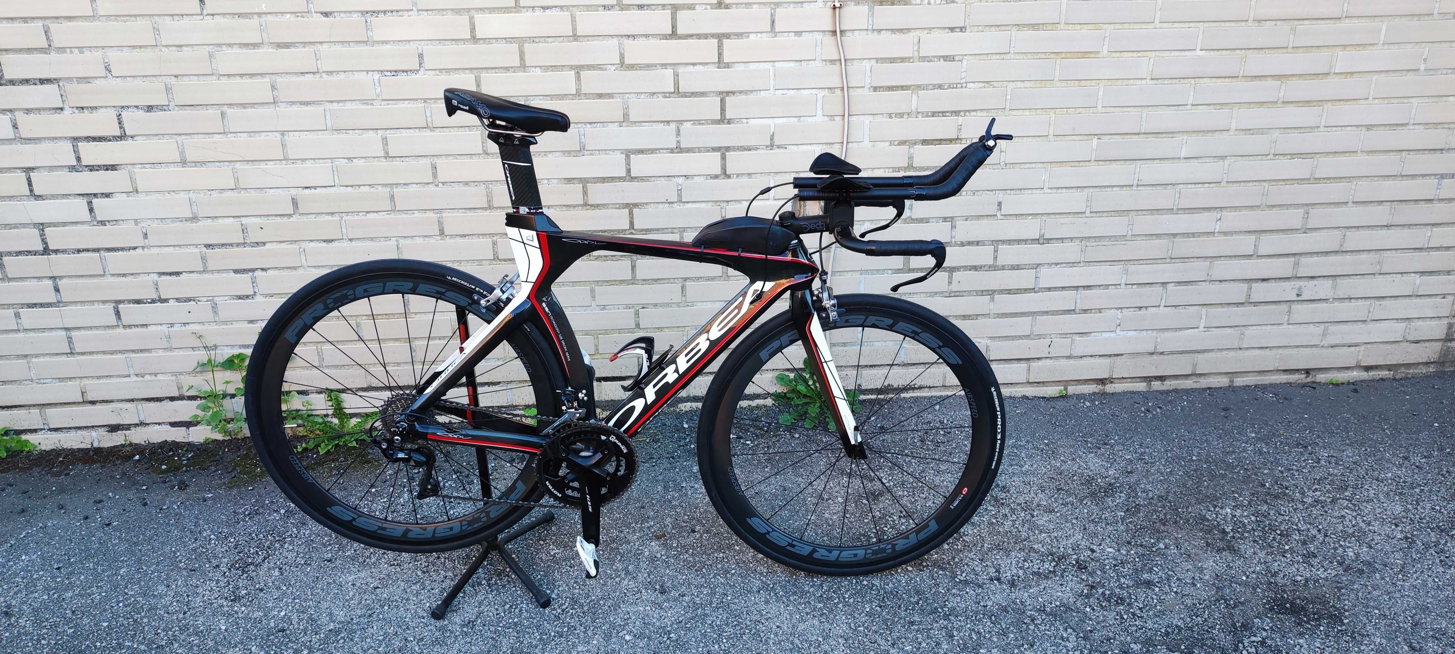 Bicicleta Orbea contrarrelógio / Triatlo em bom estado