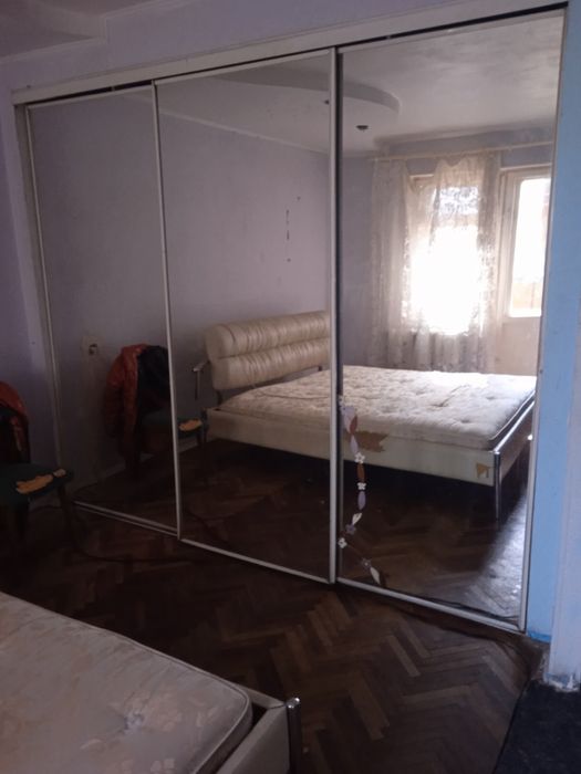 Харьківське шоссе,51/Б;гостінка,27/15/5; поверх 2