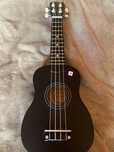 Ukulele korala UKS-15-BK