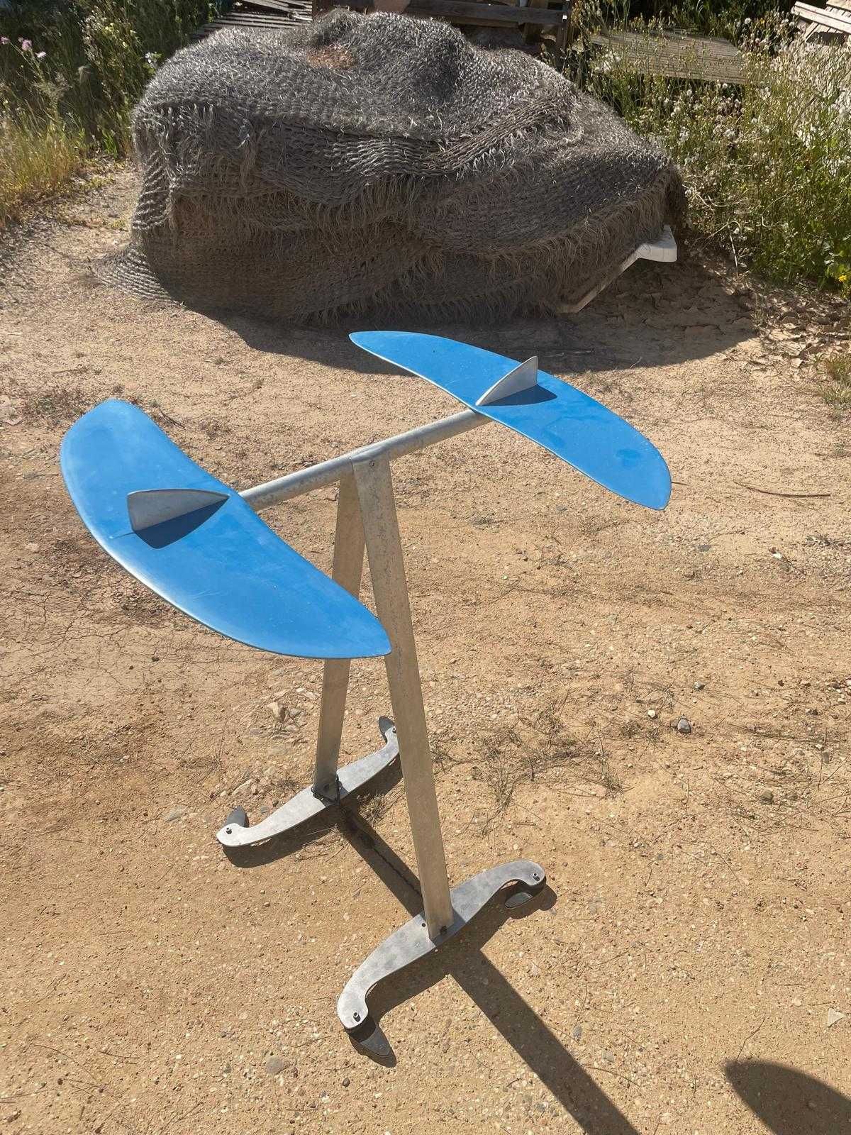 Hydrofoil desmontável