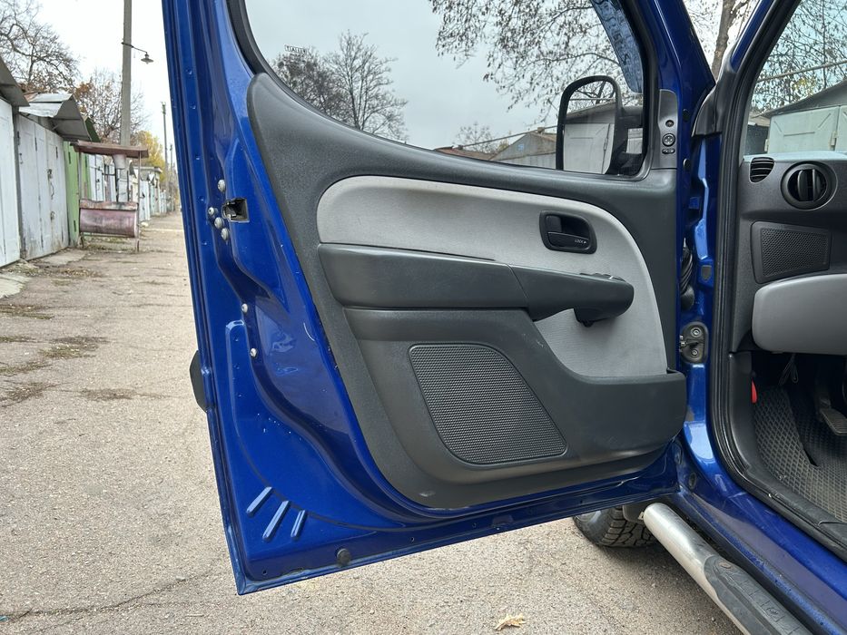 Продам фіат добло в чудовому стані 1.9 дизель