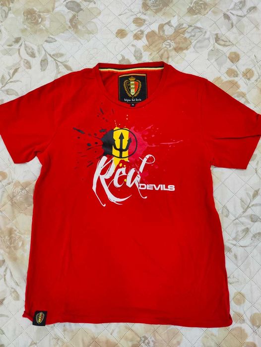 T-shirt Belgian Red Devils tam. XL, mas mais M/L em excelente estado