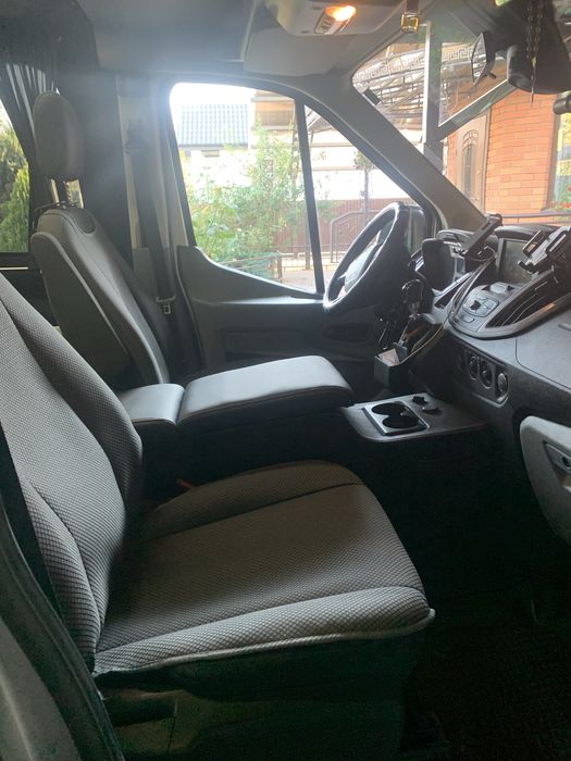 Форд Транзіт 2016 року