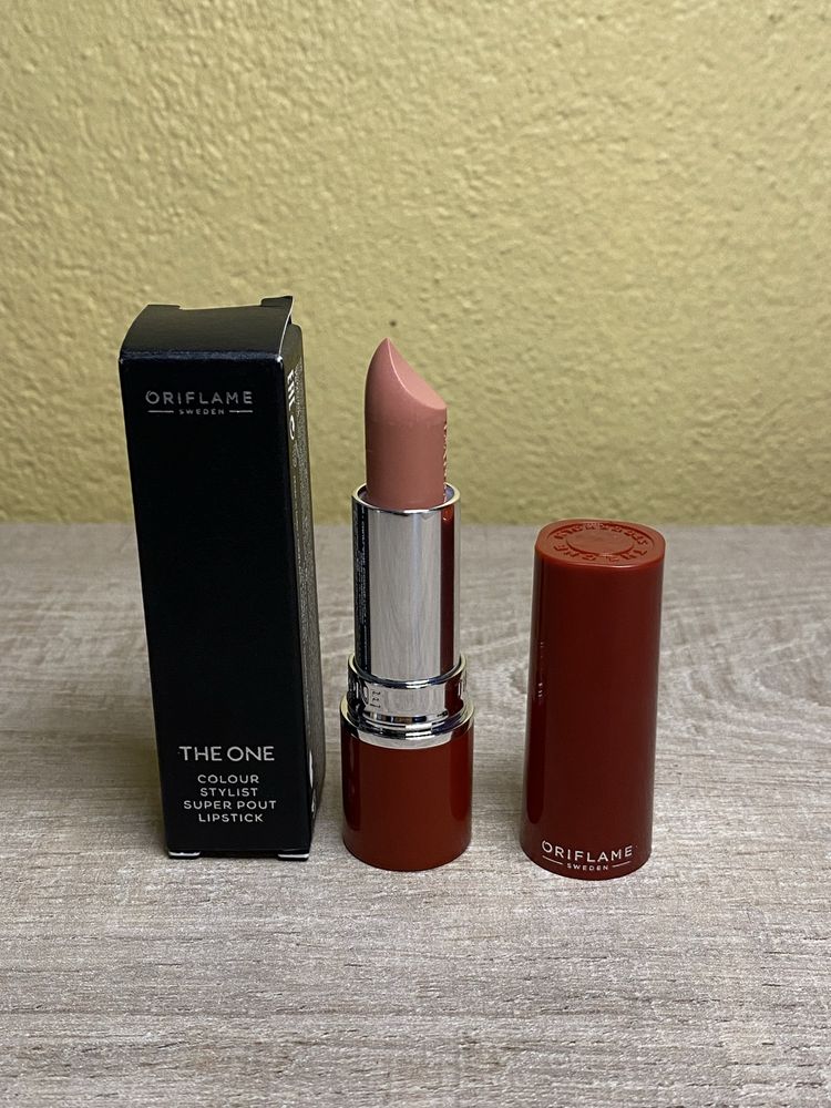 Batom volumizador cor nude