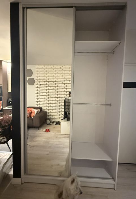 Szafa na wymiar, drzwi przesuwne