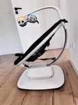 Leżaczek / Huśtawka 4moms mamaRoo 5 – Classic Black