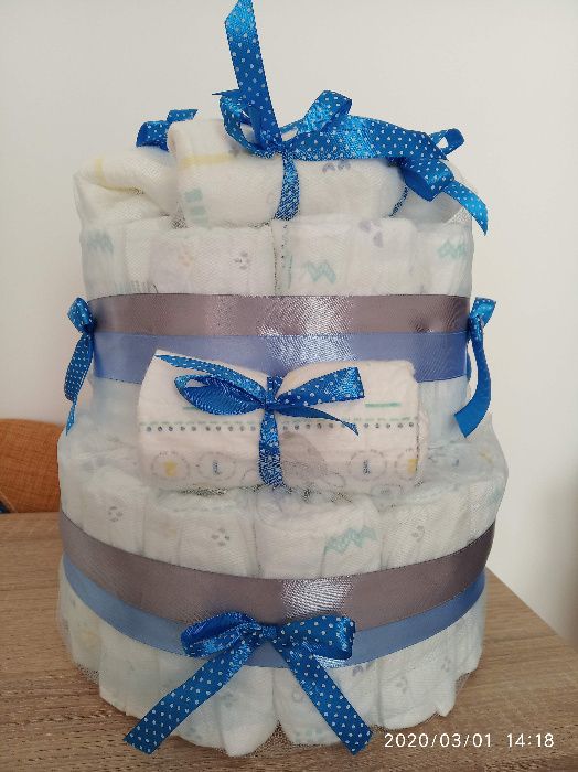 Śliczny tort z pieluszek-prezent baby shower,narodziny,chrzest,roczek