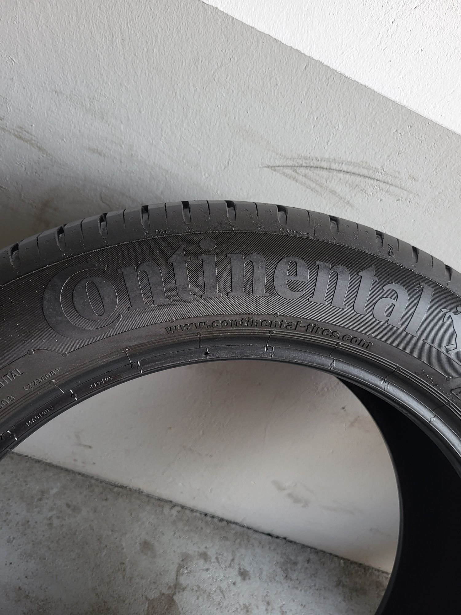 Continental Contiego contact5 205/55/17 V XL 2szt lato.