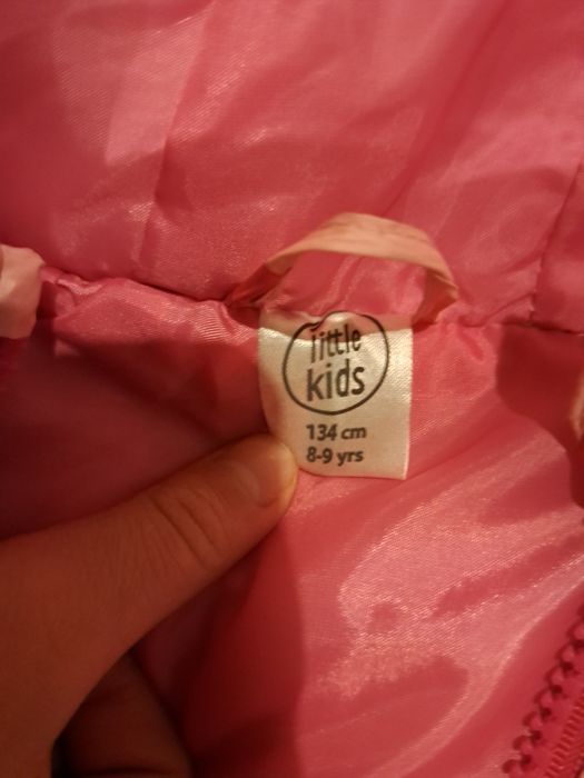 Kurtka dla dziewczynki r. 134