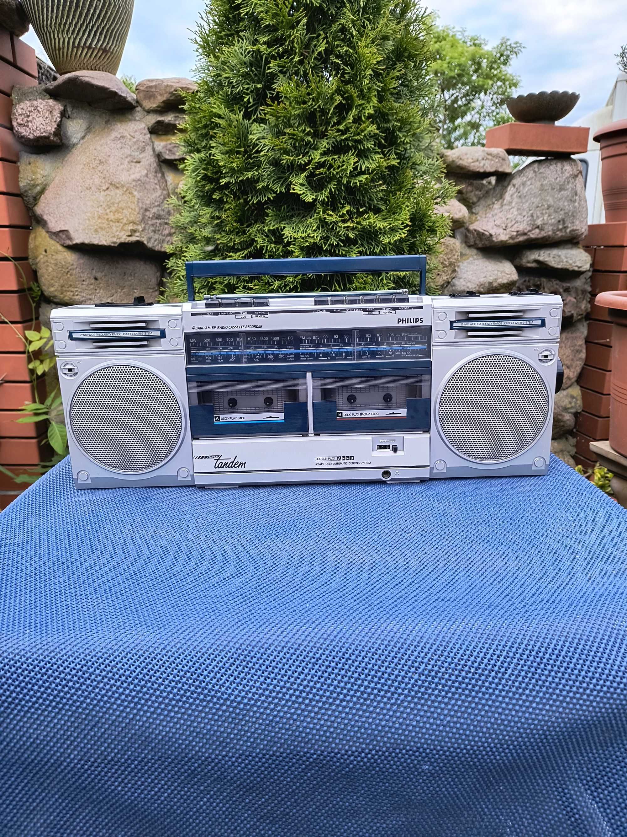 Radiomagnetofon  dwu kasetowy Philips D 8334 Vintage 80 rok
