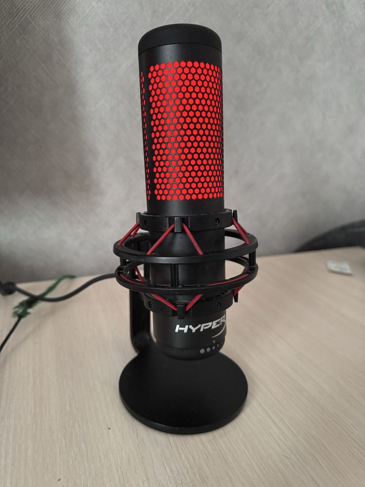 Мікрофон HyperX Quadcast