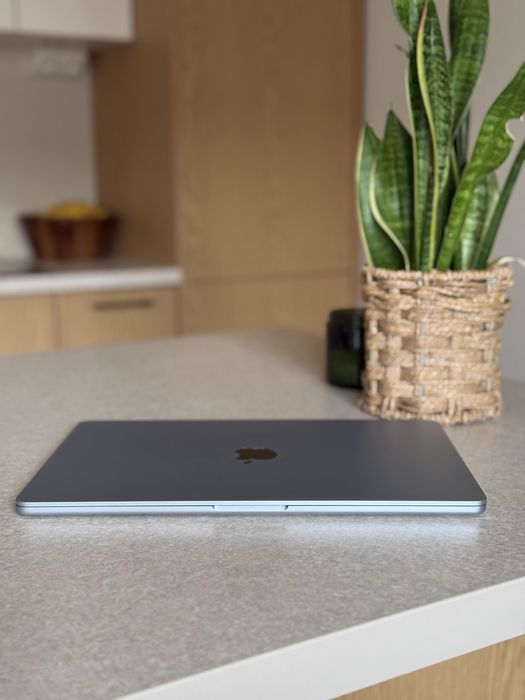Apple MacBook Air 15” M4  16 GB 256 GB  błekitny