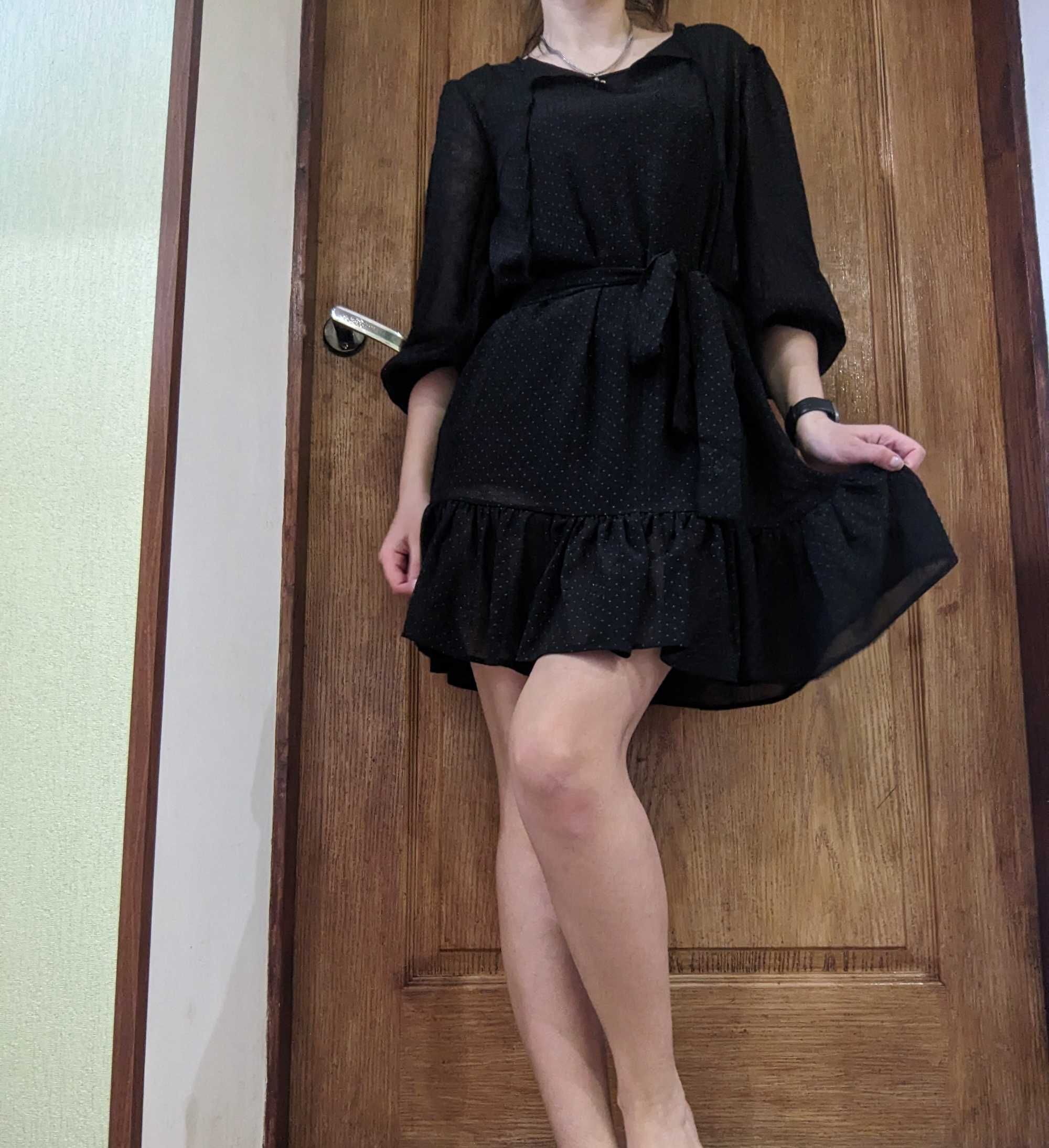 Сукня жіноча чорного кольору